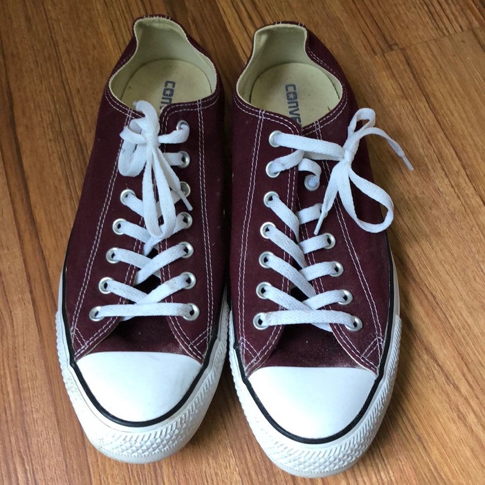 Maroon converse shoes